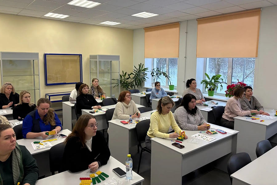 Фанкластик пришёл в Некрасовский педагогический колледж